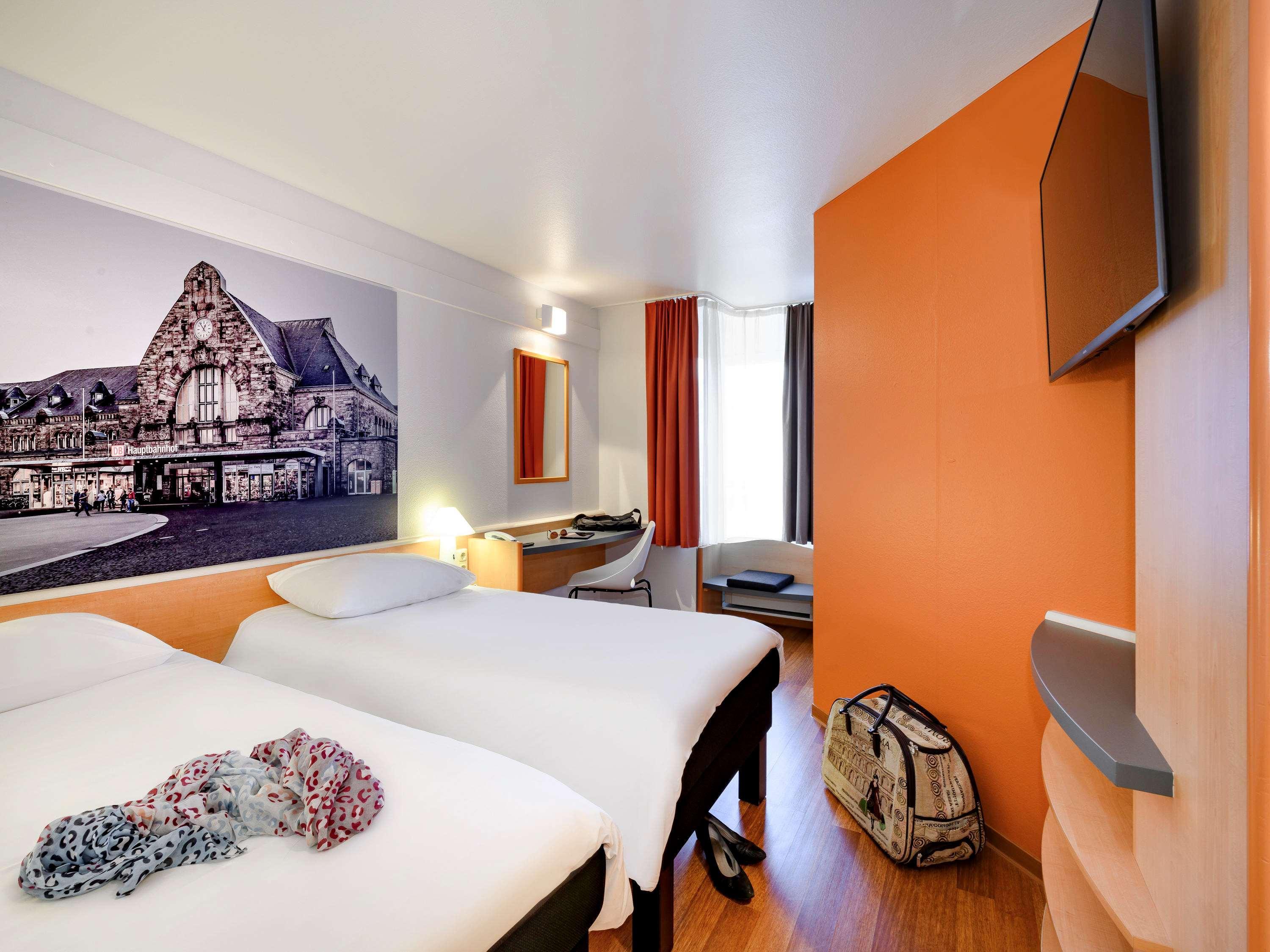 B&B Hotel Aachen-Hbf Esterno foto
